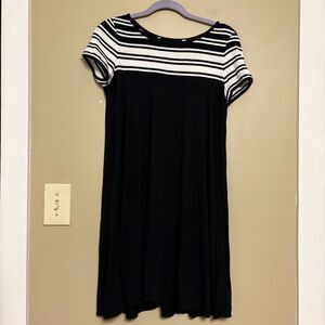 Max Studio Fit Flare TShirt Dress Black White Stripe Short Sleeve Small Medium